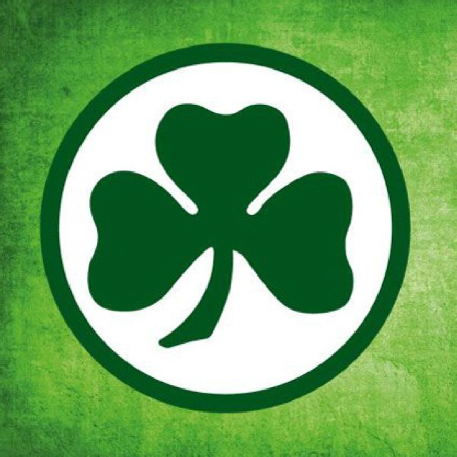 20110709_kleeblatt_auf_rasen_quadratisch-i